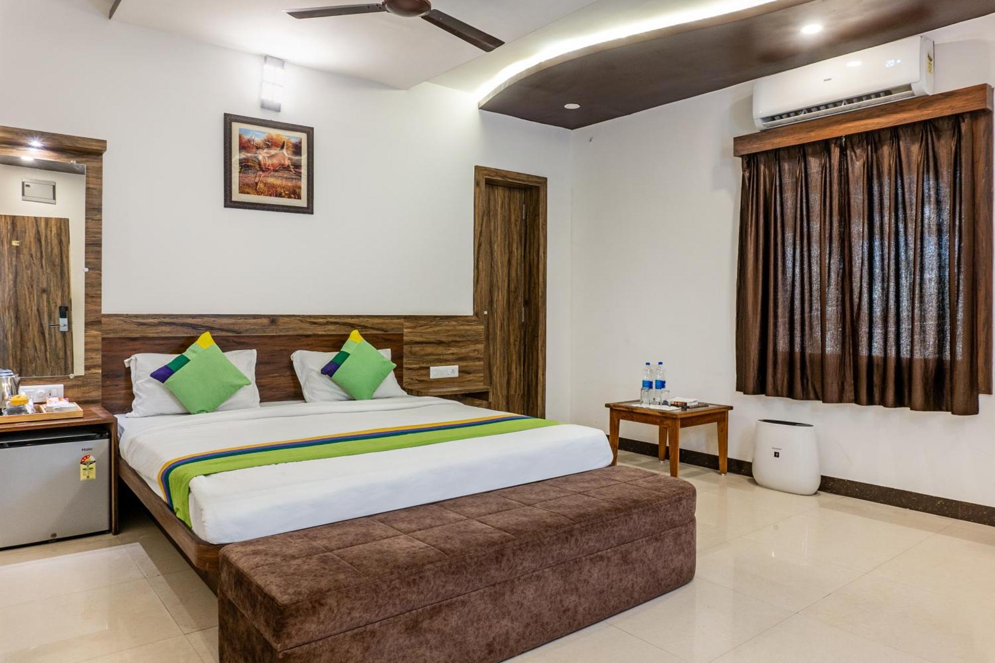 Hotel Treebo Spirit Residency Udaipur Exterior foto