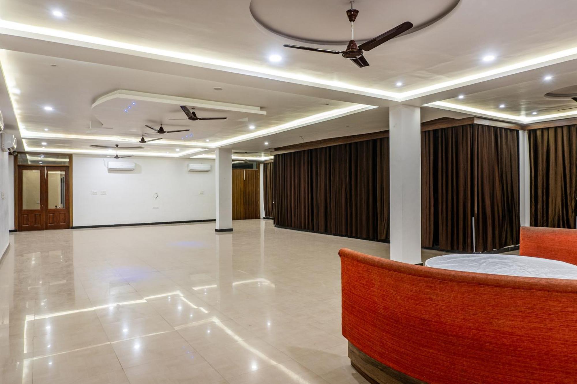 Hotel Treebo Spirit Residency Udaipur Exterior foto