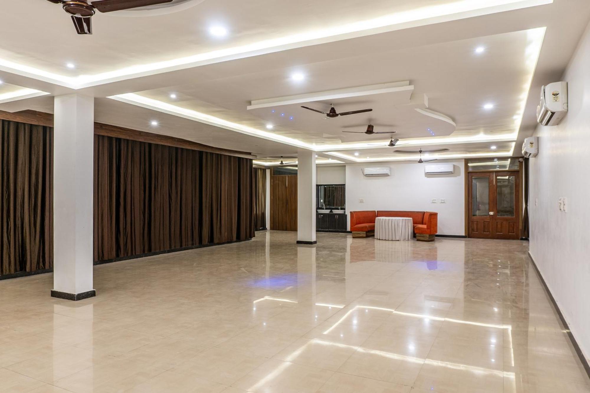 Hotel Treebo Spirit Residency Udaipur Exterior foto